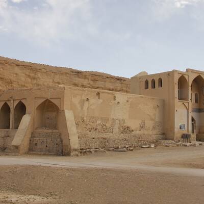 Izadkhast Caravanserai